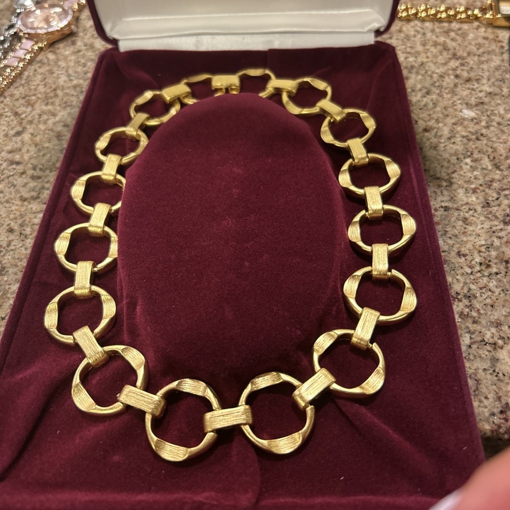 Vintage Camrose & Kross Jackie Kennedy Reproduction Chain-Link Goldtone Necklace